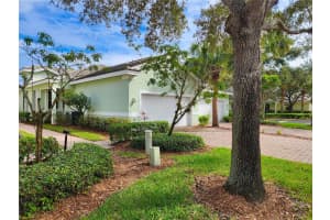 4585 Se Bridgetown Ct, Stuart