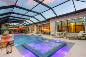 19379 Se Hidden Bridge Ct