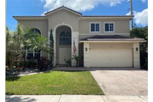 15570 Sw 151st Ter, Miami