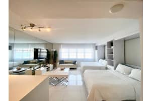 100 Lincoln Rd 906, Miami Beach