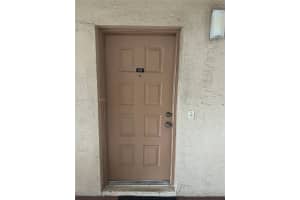 17000 Nw 67th Ave 137, Hialeah 17000 Nw 67th Ave 137, Hialeah