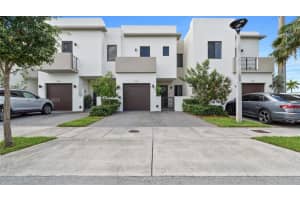 9182 Sw 5th Ln 9182, Miami 9182 Sw 5th Ln 9182, Miami