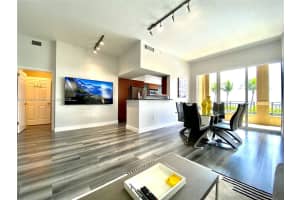2080 S Ocean Dr 111, Hallandale Beach
