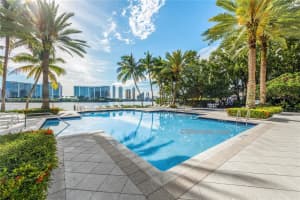 3255 Ne 184th 12310, Aventura