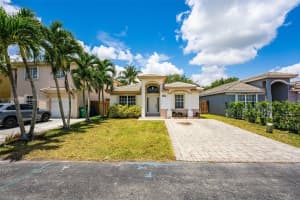 10564 Sw 161st Pl, Miami