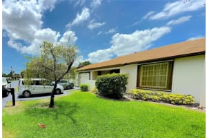 15603 Bottlebrush Cir