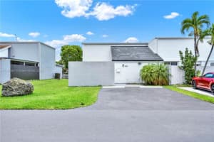2221 Sw 122nd Ct 2221, Miami