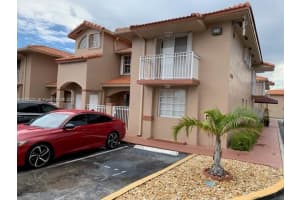 6973 W 29th Ave 201, Hialeah
