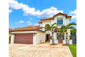 850 Nw 122nd Ave, Miami