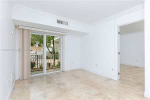 300 Sunrise Dr 1j, Key Biscayne 300 Sunrise Dr 1j, Key Biscayne