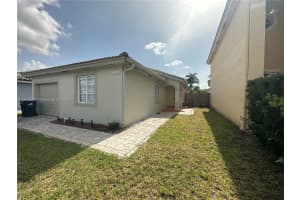10542 Sw 161st Ave, Miami