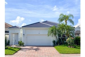 150 Coral Cay Dr, Palm Beach Gardens