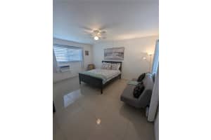 2305 Monroe St 1, Hollywood