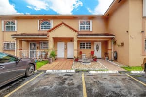 3375 W 76th St 219, Hialeah 3375 W 76th St 219, Hialeah