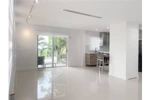 750 Michigan Ave 201, Miami Beach