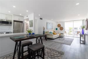 1670 Bay Rd 5b, Miami Beach 1670 Bay Rd 5b, Miami Beach