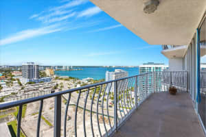 7601 E Treasure Dr 2404, North Bay Village