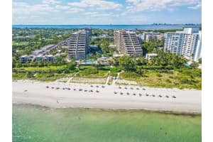201 Crandon Blvd 145, Key Biscayne