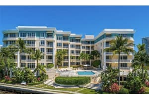 1 Century Ln 209, Miami Beach
