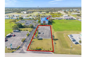201 S. Parrott, Okeechobee