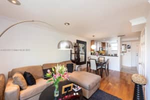 1614 Euclid Ave 32, Miami Beach