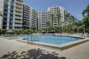 1121 Crandon Blvd E504, Key Biscayne