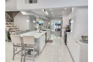 3301 Simms St 12b, Hollywood