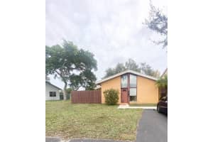 7351 W Sunrise Blvd 7351, Plantation