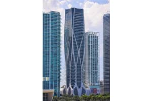 1000 Biscayne Blvd 5501, Miami