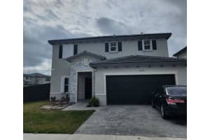 12724 Sw 213th St, Miami