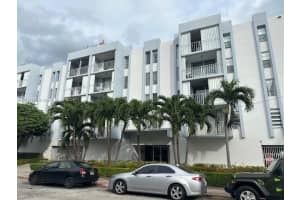 7705 Abbott Ave 505, Miami Beach