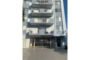 947 Lenox Ave 204, Miami Beach