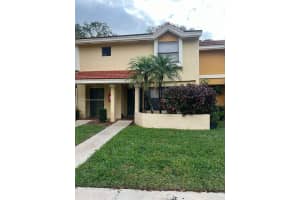 3726 Coral Tree Cir 3726, Coconut Creek