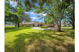 15200 Sw 167 St, Miami