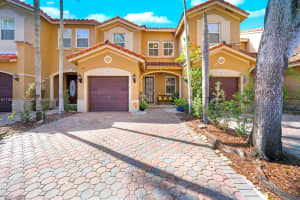 8908 Sw 109th Ave 8908, Miami 8908 Sw 109th Ave 8908, Miami