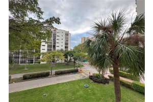 17021 N Bay Rd 320-4, Sunny Isles Beach