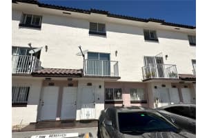 1100 Sw 104th Ct E-103, Miami 1100 Sw 104th Ct E-103, Miami