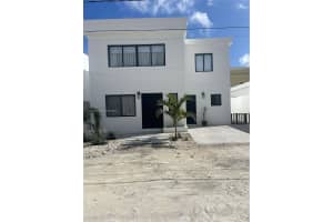 3 Sw Calle El Sol, , 3 Sw Calle El Sol, ,