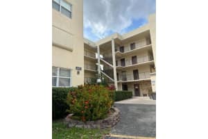 2871 Somerset Dr 218, Lauderdale Lakes