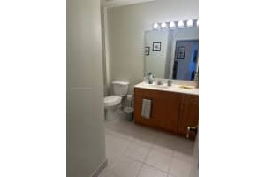 8430 Sw 8th St 404b, Miami 8430 Sw 8th St 404b, Miami