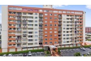 4675 W 18th Ct 1107, Hialeah