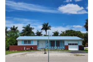 823 Lake Mcgregor Drive, Fort Myers 823 Lake Mcgregor Drive, Fort Myers