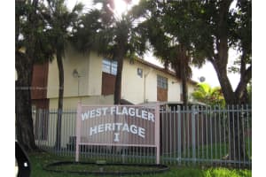 10 Sw 108th Ave E8, Sweetwater