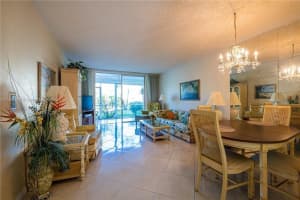 6700 Royal Palm Blvd 103d, Margate