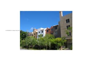 2630 Sw 28th St 20, Miami