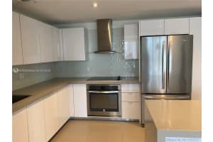1600 Ne 1st Ave 2116, Miami