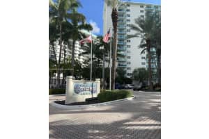 3801 S Ocean Dr 2d, Hollywood