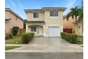 8950 Sw 215th Ln, Cutler Bay