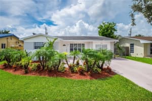 210 Se 4th St 0, Dania Beach