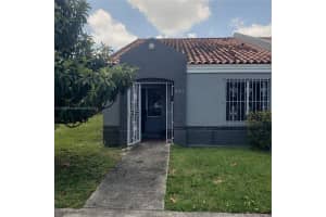 8352 Sw 148th Ave ., Miami 8352 Sw 148th Ave ., Miami